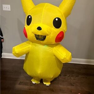 Inflatable Pokémon costume for kids